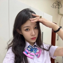 5k  外表清純ol 床上小母狗