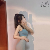 9000  靚麗臉蛋性感嫵媚的身體