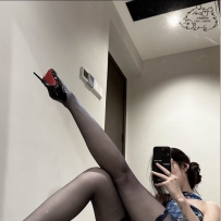 5000   長腿淫妹   喜愛看著男人享受表情