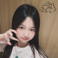 8k  嬌小好操控 水多好扣舔 經驗少穴很緊