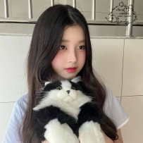 8k  氣質甜美！騷妹！ 欲求不滿的淫女
