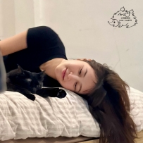 4k  俏皮 帶你回到純真的初戀時光