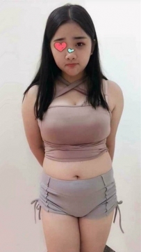 3k 很開朗外向 皮膚超好滑嫩  翹臀很Q彈 喜歡後背式