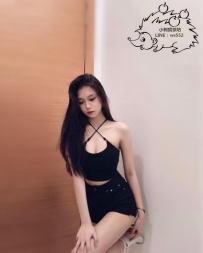 5k  大E奶外拍妹  性感妖嬈對的身軀  前凸後翹 身材很好摸