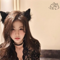 6k  E奶小姐姐拉拉！擁有一張甜而不膩的清新臉蛋，體態纖瘦又凹凸有致