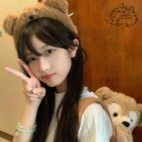 8k  清純學生妹 活潑性格 讓人覺得很親近