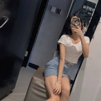 6k 修長細直的美腿 氣質美女 極品尤物 絕對讓你回味