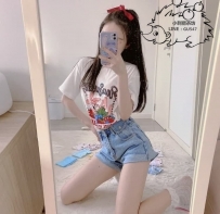 6k  活潑開朗的女大學生