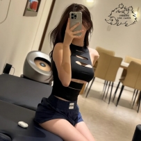 6k  氣質秘書臉  玩起來卻很反差騷