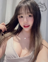 8000  妹妹很漂亮 奶子很大 皮膚很白