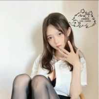 5k  身體超敏感的妹妹 穴穴超多水的