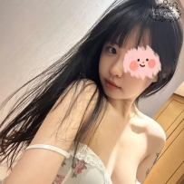 8k  氣質臉蛋 剛轉做兼職 個性慢熱但真誠