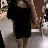 回頭看  才發現身後空無一人