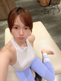 4k  小穴敏感易濕很會夾，女上位超會搖很厲害